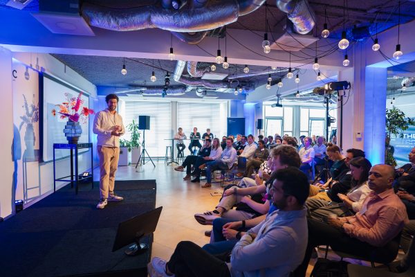 YES!Delft - Meet the startups Rotterdam 
© Alyssa van Heyst Photography 2024 / www.alyssavanheyst.nl